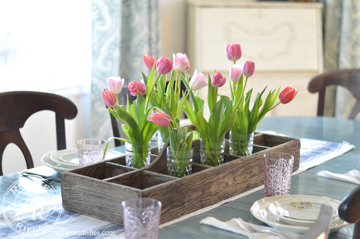 A spring table of blush and blue