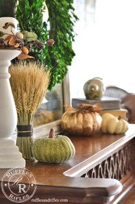 Fall Décor and Some Hints On Seasonal Decorating